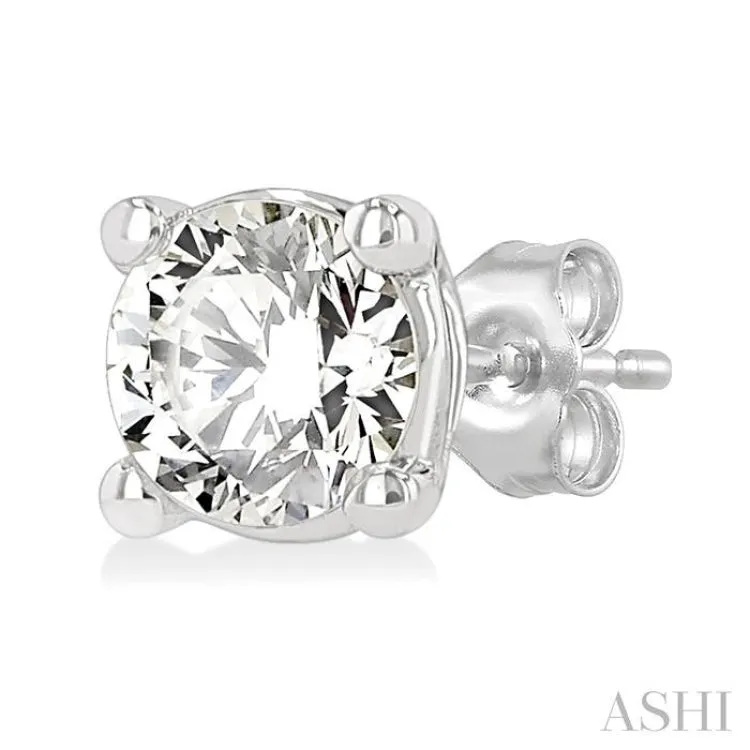 1/3 Ctw Round Cut Diamond Stud Earring in 14K White Gold