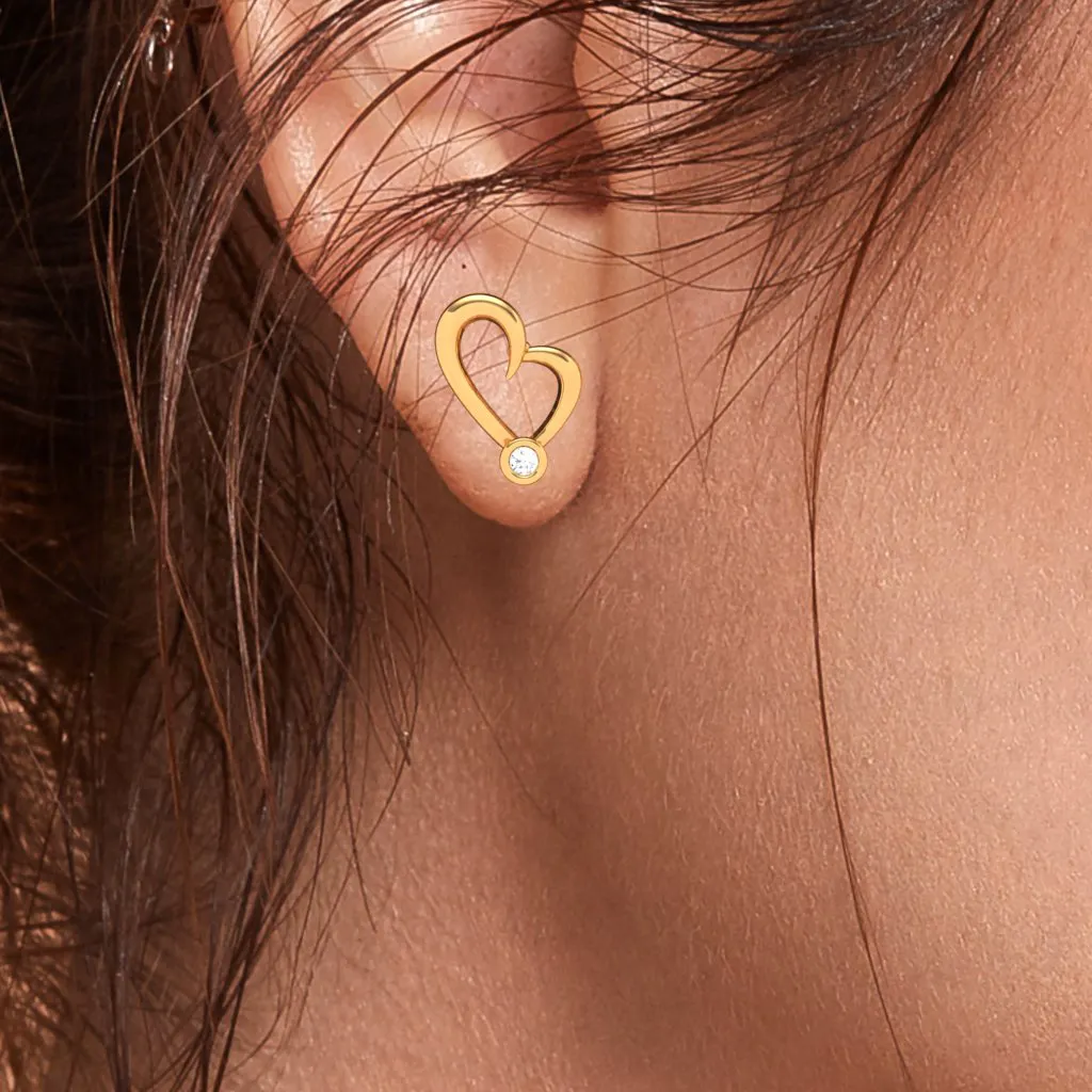 18k Gold And Diamond Heart Shape Stud Earrings From Diamond Collection