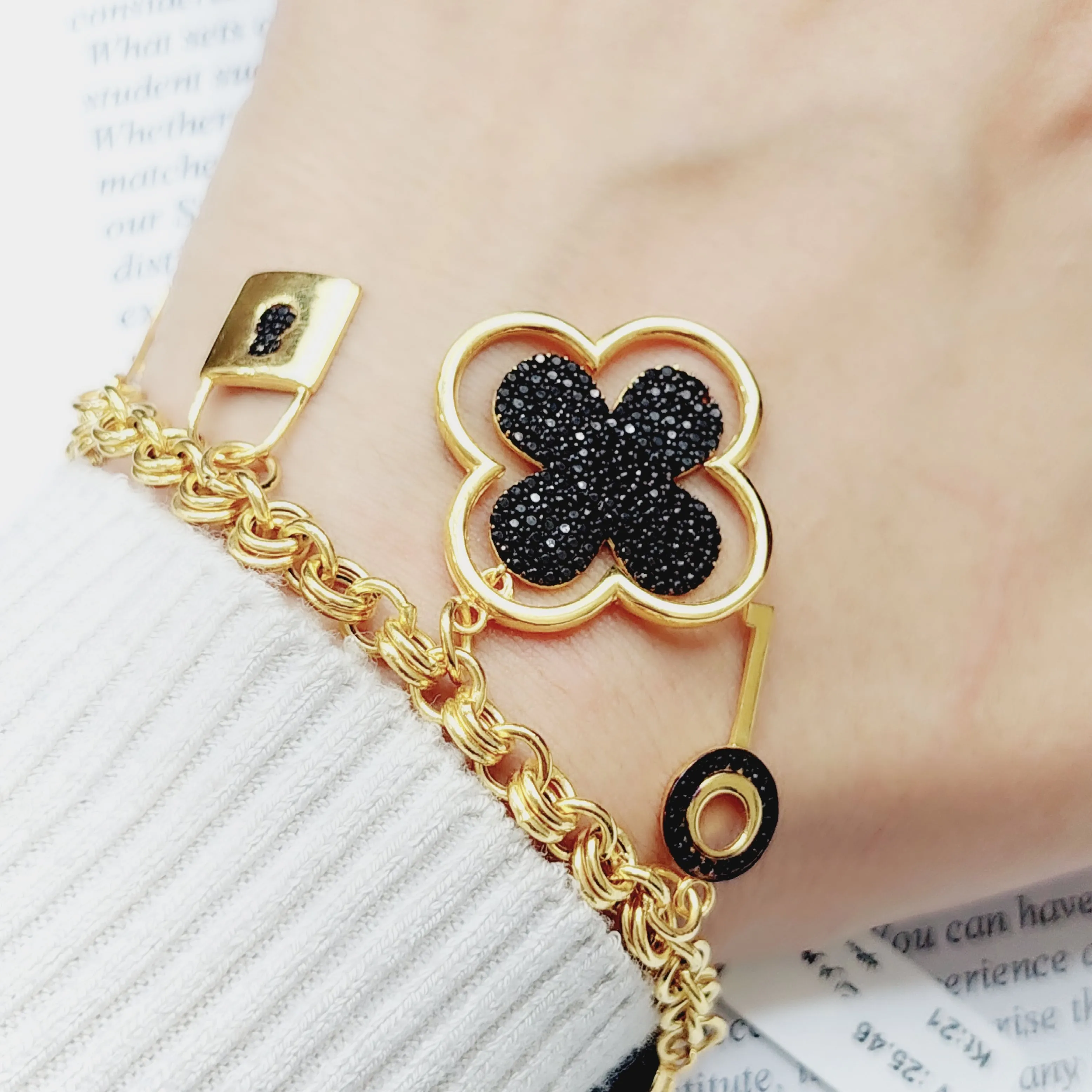 21K Clover Bracelet