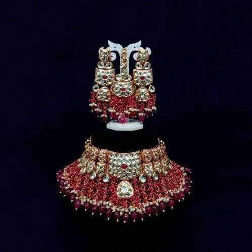 Ad Kundan Rectangular Motif Coral Necklace And Earring Set