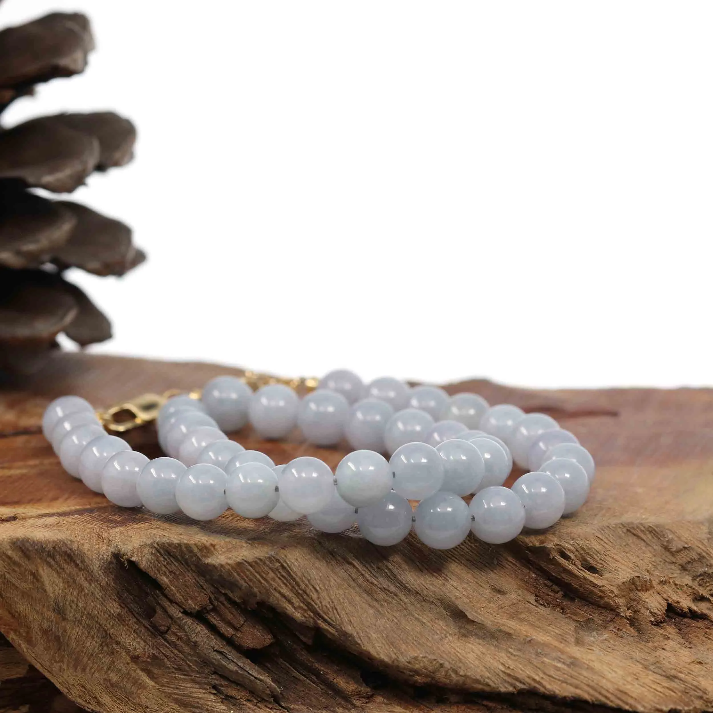 Baikalla Genuine Lavender Jadeite Jade Round Beads Bracelet With 18K Yellow Gold Clasp ( 8 mm )