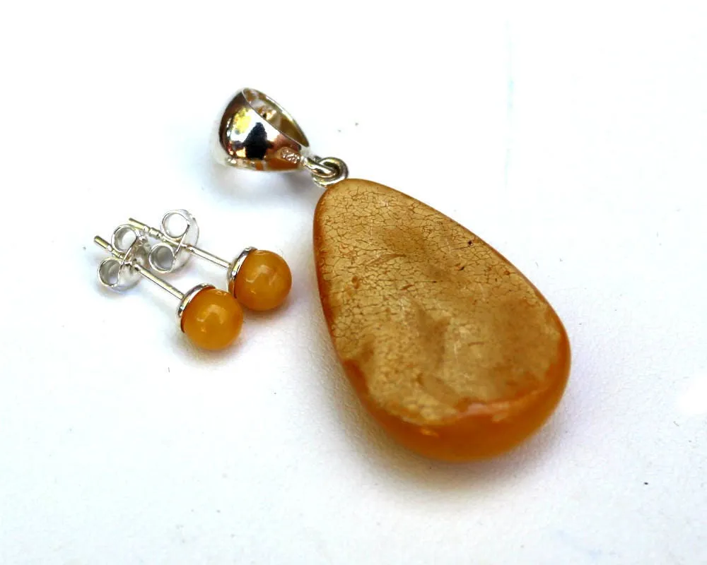 Baltic Amber Jewelry Set Antique Butterscotch Yolk Drop Pendant and Stud Earrings 4.7 gram 925 Silver