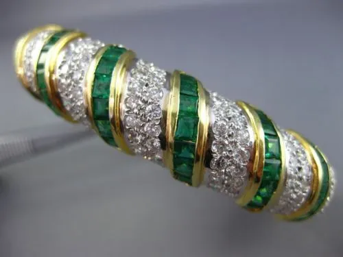 ESTATE WIDE 12.52CT DIAMOND & AAA EMERALD 18KT TWO TONE GOLD MULTI ROW BANGLE