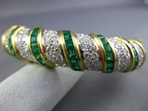 ESTATE WIDE 12.52CT DIAMOND & AAA EMERALD 18KT TWO TONE GOLD MULTI ROW BANGLE