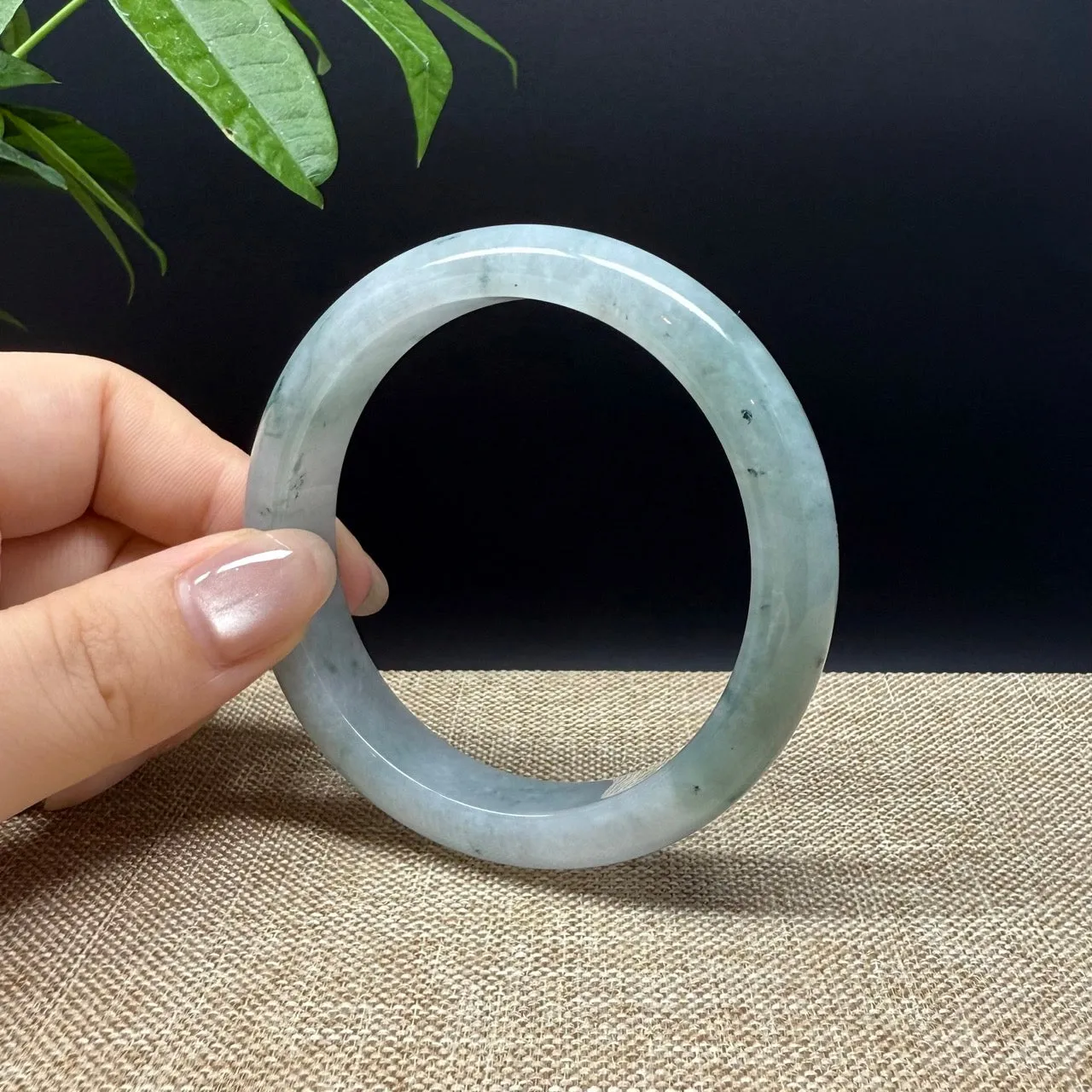 Genuine Burmese Green Jade Jadeite Bangle Bracelet ( 57.3mm )