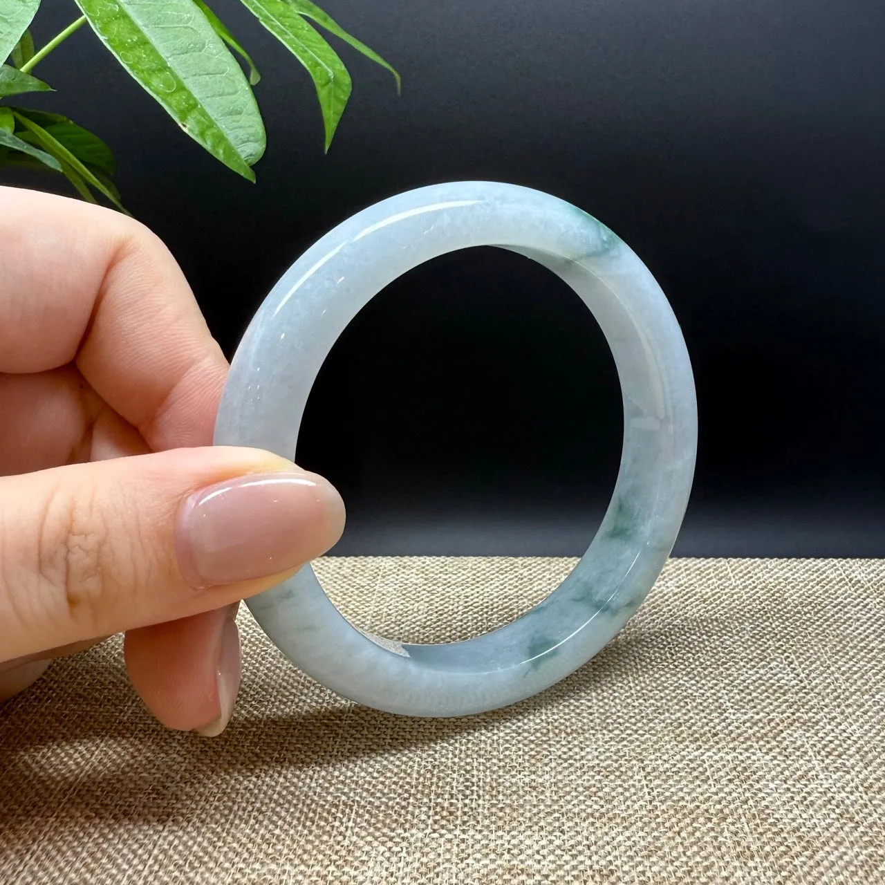 Genuine Burmese White Green Jade Jadeite Bangle Bracelet ( 58.5mm )