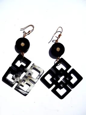 Horn Earrings Mod Diamond