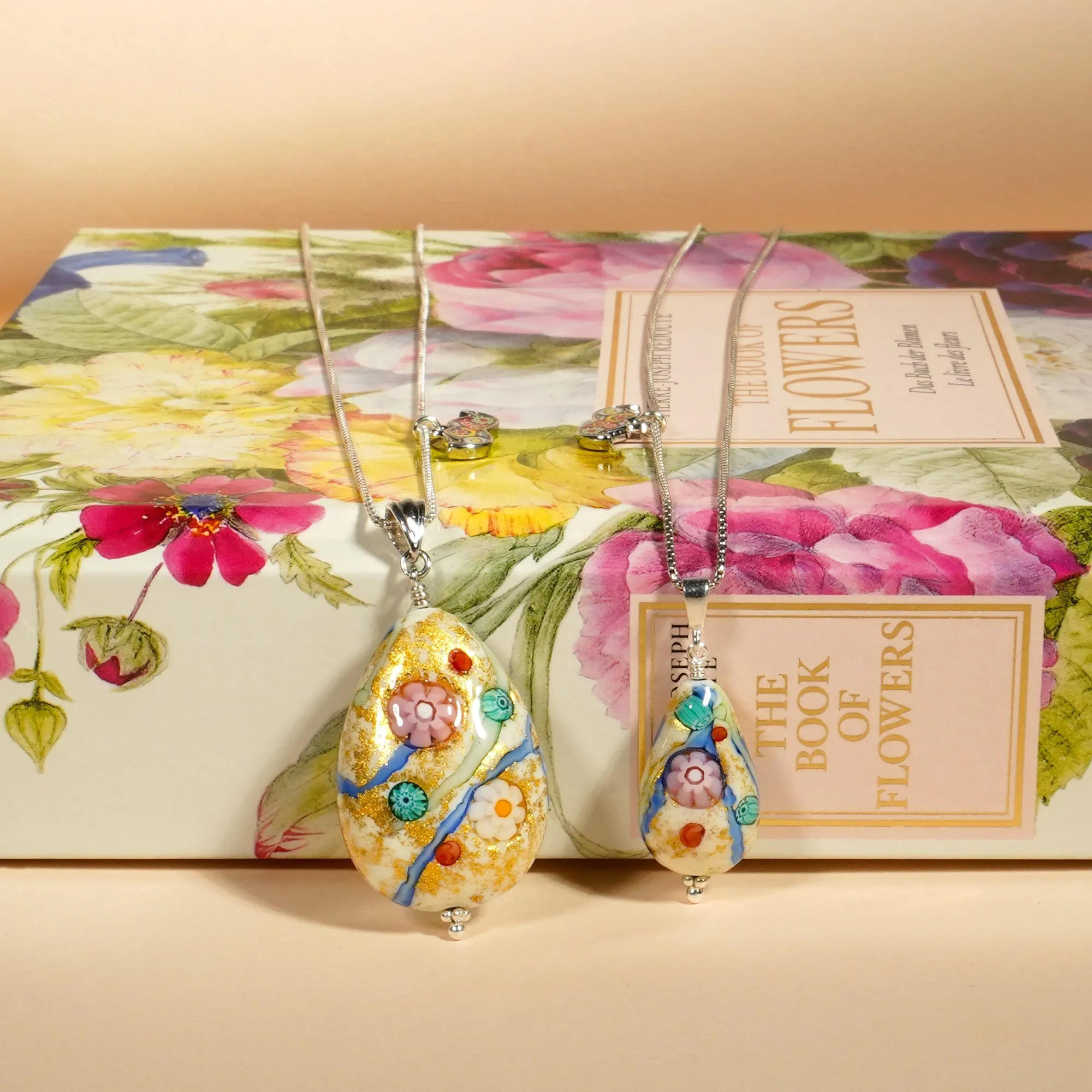 Love in Bloom Vase Pendant