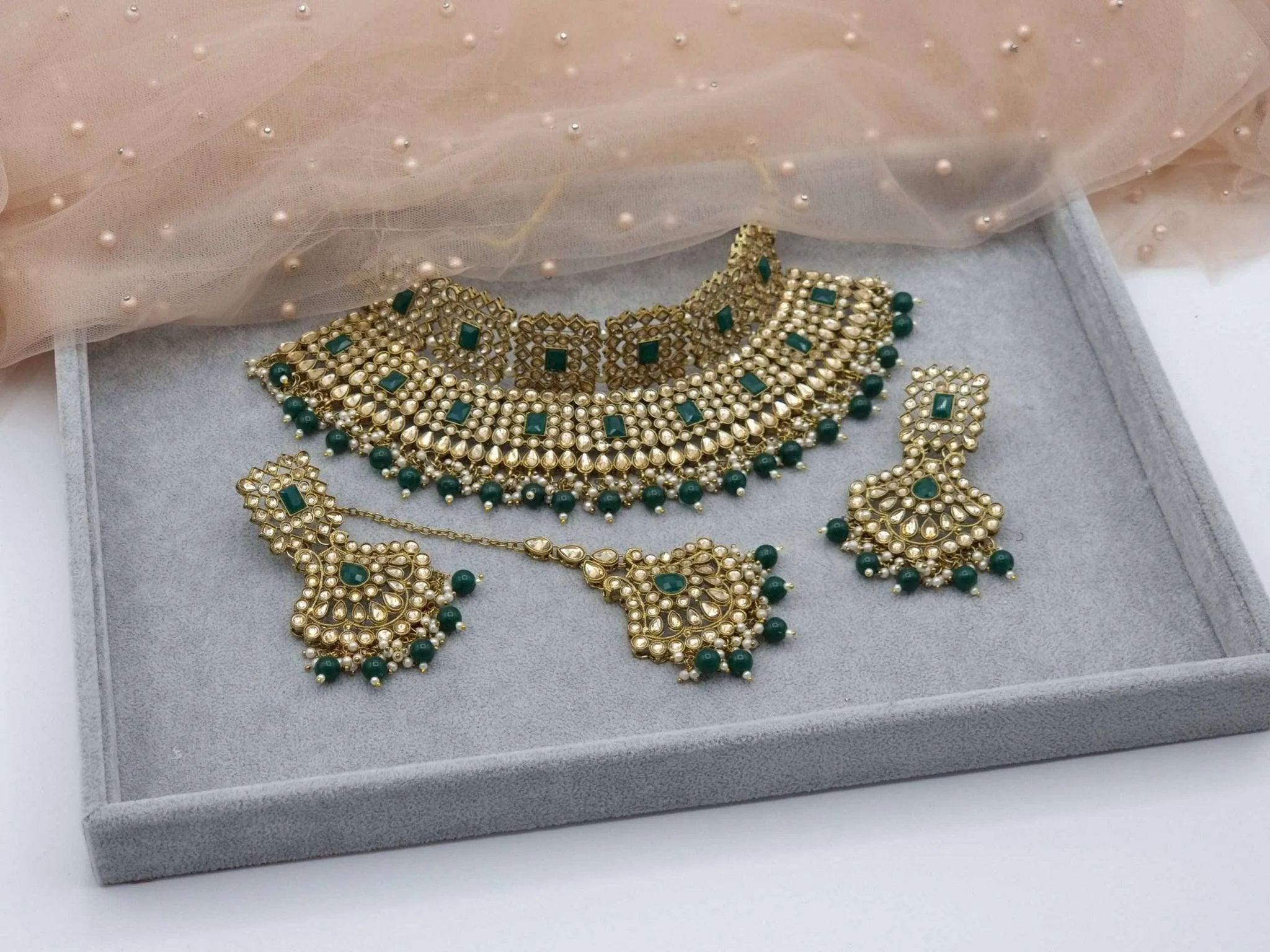 Mahi Choker Set Green