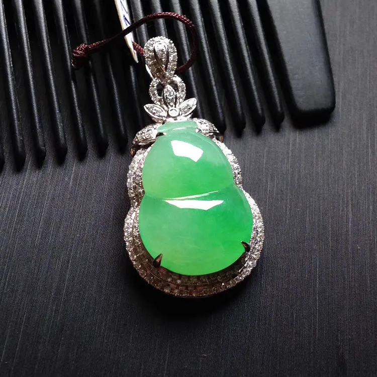 Natural Jade Pendant Jadeite Gold Pendant PT401