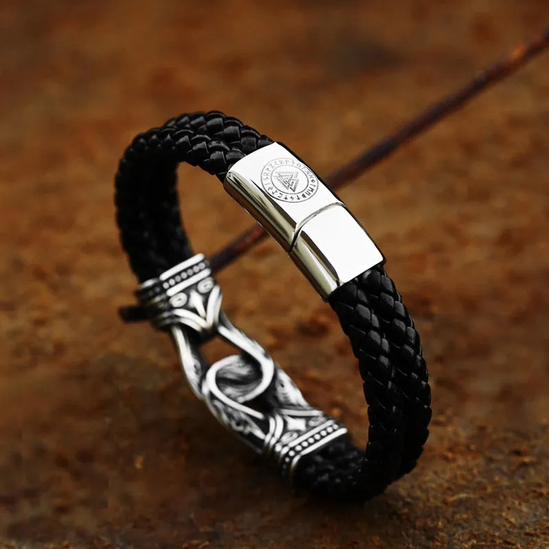 Titanium Steel Retro Viking Engraved Leather Bracelet for Men - Stylish Handcrafted Jewelry