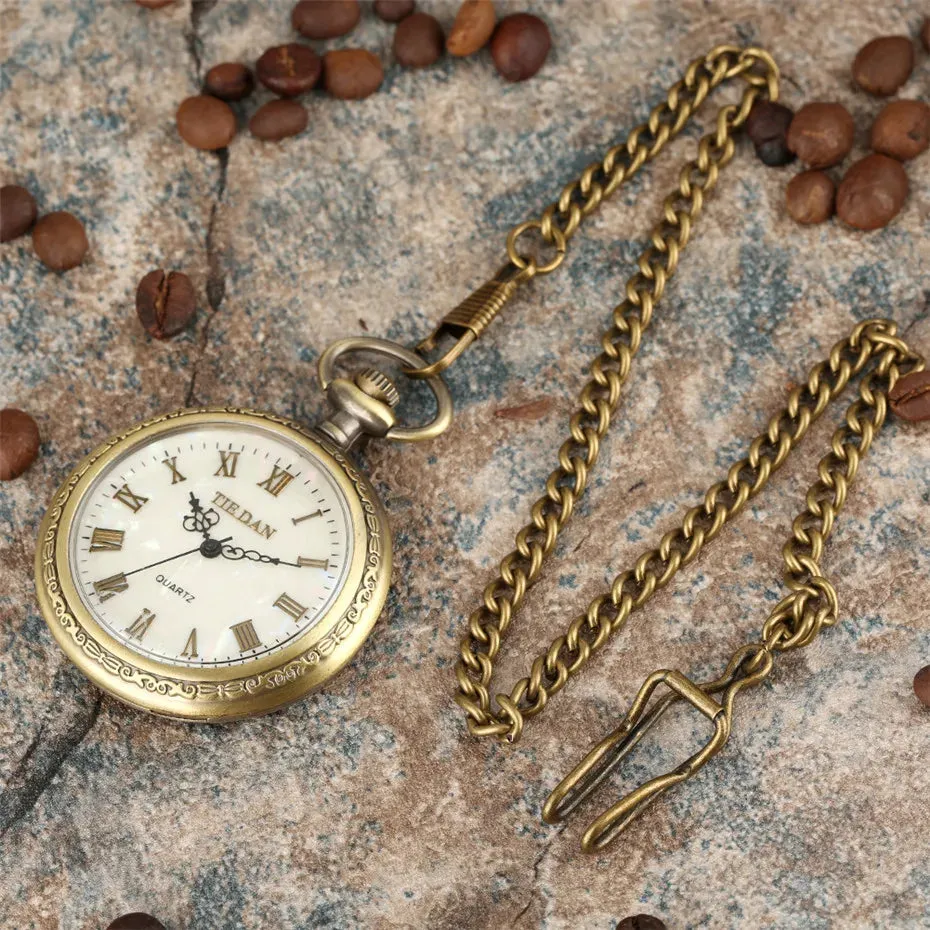 Vintage Retro Roman Numerals Display Quartz Pocket Watch