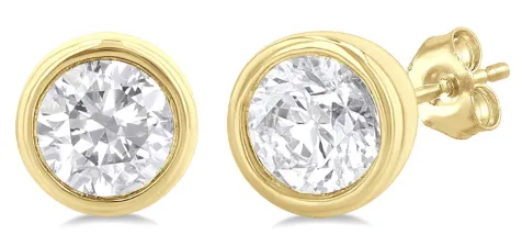 Yellow Gold Round Cut Diamond Studs